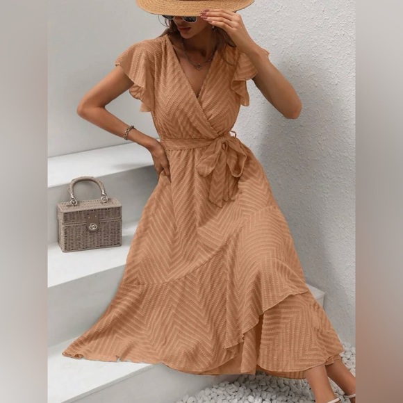 Jacquard Butterfly Sleeve Ruffle Hem Belted Dress - Picture 7 of 8